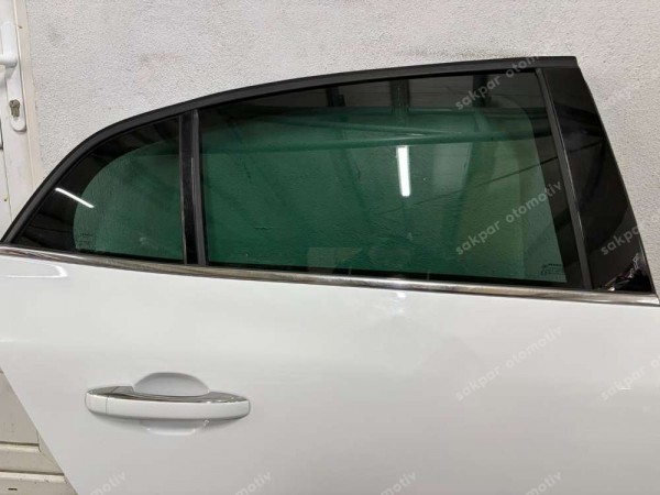 Renault Megane 4 Sağ Arka Kapı Orj. CP HP