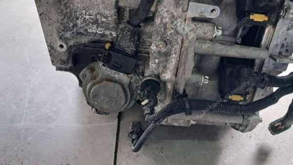 Renault Megane 4 Şanzıman 320108071R (GH110)