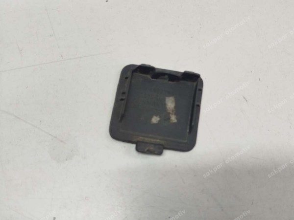 Bmw E60 Ön Tampon Çeki Demir Kapağı 5117033700 CP (EA139)