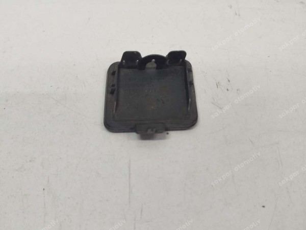 Bmw E60 E61 Ön Tampon Çeki Demir Kapağı 51117033700 CP (AE139)