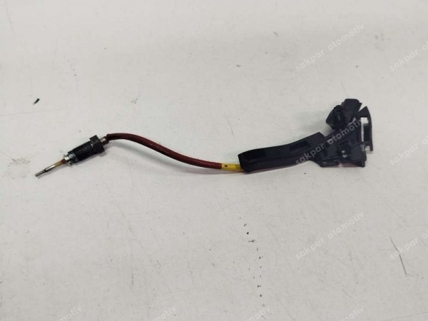Renault Megane 4 Talisman Turbo Sıcaklık Isı Sensörü Kaptörü Braketi 226404770R 240821354R SP (DC139)