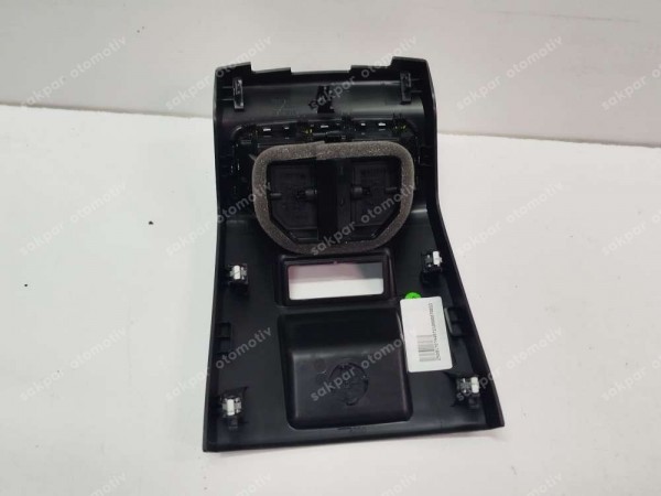 Renault Megane 4 Orta Konsol Arka Kapak Havalandırma Menfezi SP (DA1116)