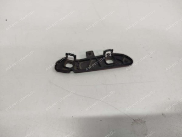 Bmw F30 F31 3 Serisi Ön Tampon Braketi Alt Sağ Plastik 5111-7279712 CP (GA137)