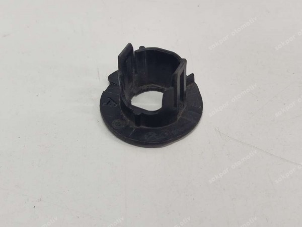Audi A4 S4 A6 Arka Tampon Sensör Yuvası 8K5919289A CP (DA137)