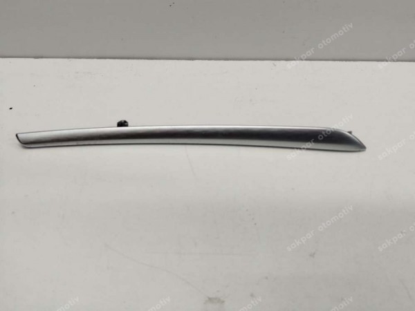 Renault Megane 4 Sol Ön Kapı Panosu Üst Çıtası 809A64351R SP (AC110)