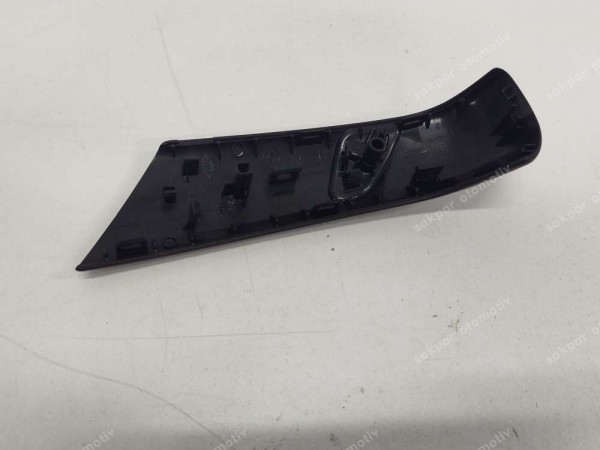 Renault Megane 4 Sol Ön Kapı Çekme Kolu Üst Kapağı Bakaliti 809547691R 809547222R SP (AE137)