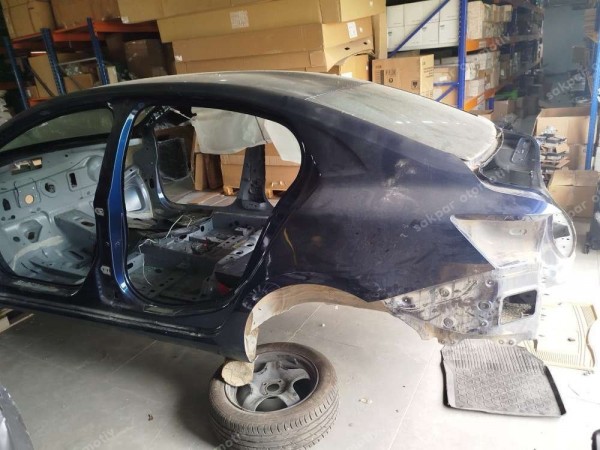 Renault Megane 4 Ön Şase Arka Çamurluk Kupa Komple CP
