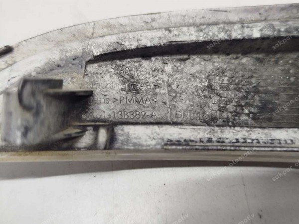Ford Fiesta Sinyal Lambası Orj 8A61-13B382-A CP HP (BA124)