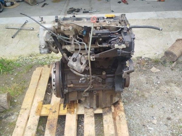 Fiat Doblo 1.9 JTD Motor Komple 71789453 71744268 SP