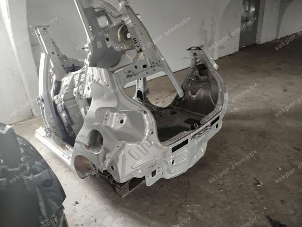 Hyundai İ10 2023 Arka Panel Arka Çamurluk Ön Şase Kupa Kesme