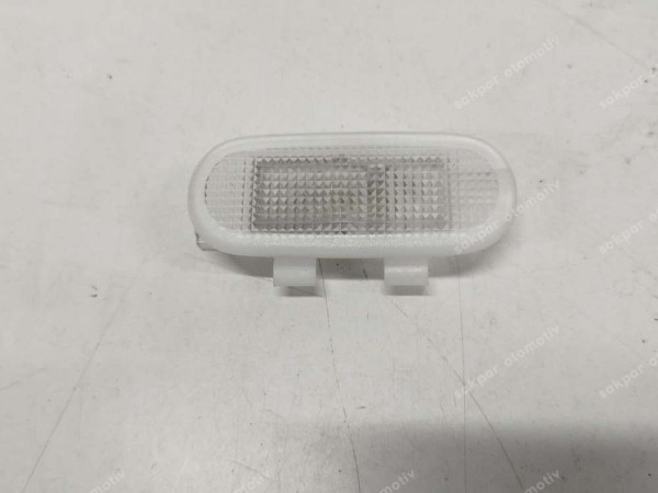 Renault Megane 4 Güneşlik Tavan Lambası 8200074365 8200163892 SP (AF133)