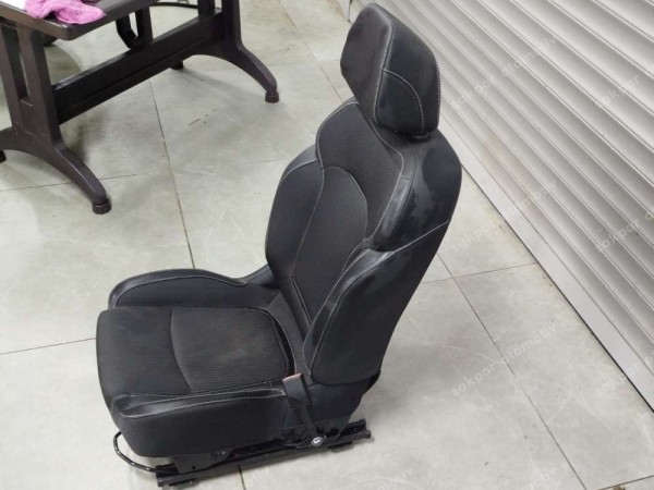 Renault Megane 4 Sağ Ön Koltuk Airbagli SP (CD130)