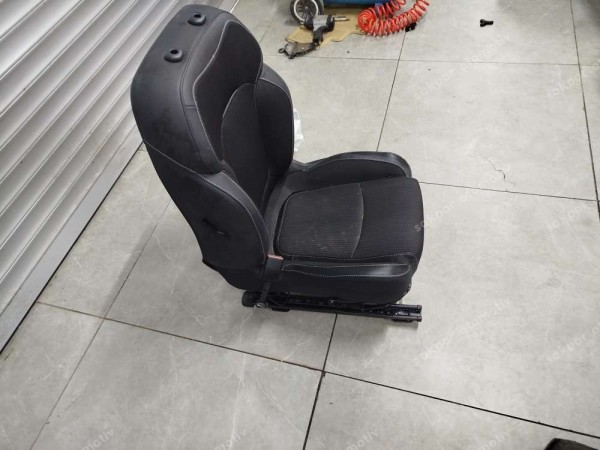 Renault Megane 4 Sol Ön Koltuk Airbagli SP HP (CD130)