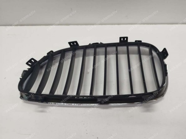 Bmw E60 Sağ Ön Panjur Izgarası YS HP (AD123)