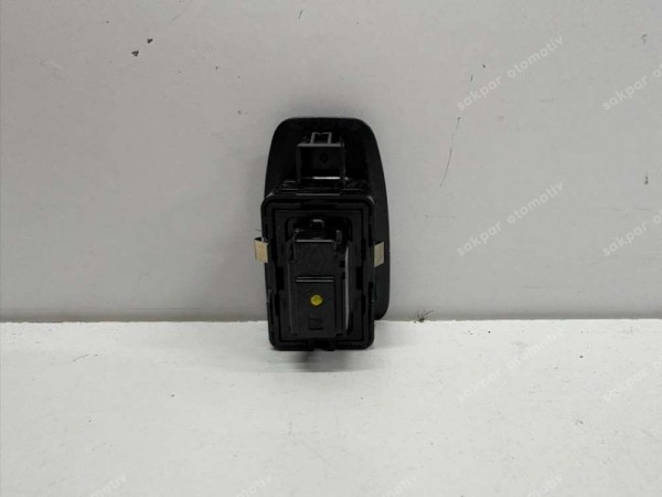 Renault Clio 5 Sağ Ön Cam Düğmesi Orj. 254019868R CP (AE128)