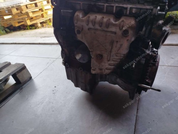 Renault Clio Symbol Kangoo Megane 1.4 K7J Motor komple 7700599101 SP (GA110)