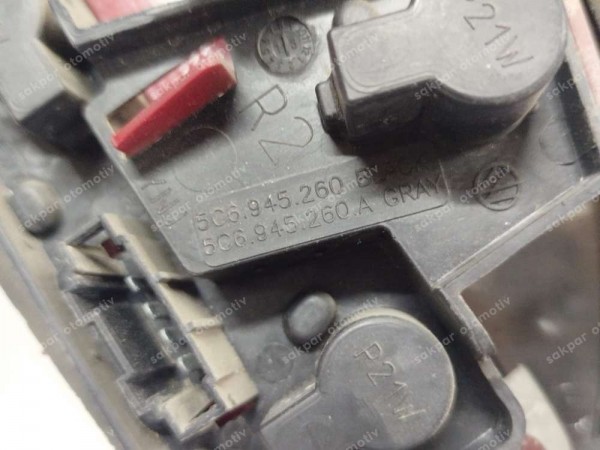 Volkswagen Jetta Sağ İç Stop Lambası 5C6945094 SP (FD110)