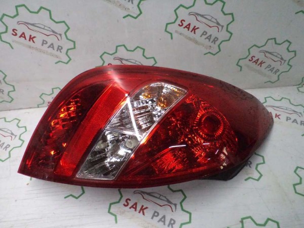 Hyundai İ20 Sol Arka Stop Lambası 92401-4P000 A.Ü. YP (AC110)