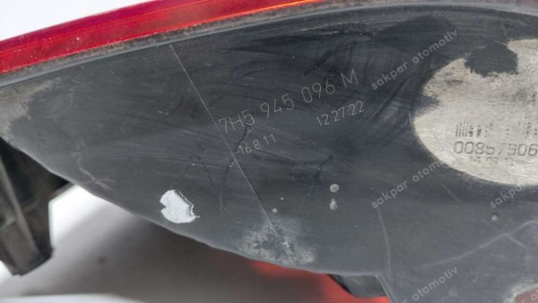 Volkswagen T5 Sağ Stop Lambası Orj. 7H5945096M 157270R CP HP [FD110]