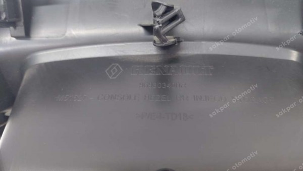 Renault Megane 4 Konsol Çerçevesi 969303400R CP (DB-138)