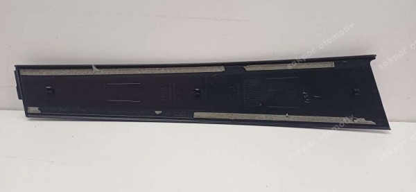 Hyundai Tucson Sağ Ön Kapı Çıtası Orj. 82260-N7010 SP YP (CE1214)