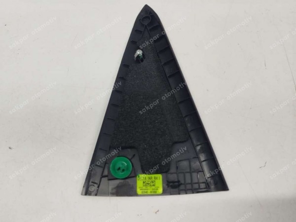 Hyundai Tucson Sağ Arka Kapı İç Köşe Kaplaması Bakaliti 83940-N7000 SP YP (CC125)