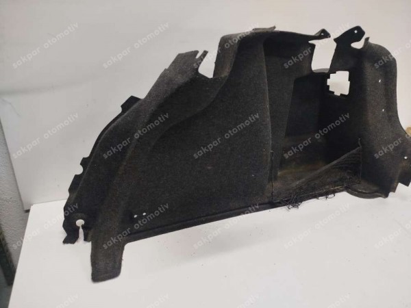 Volkswagen Jetta Bagaj İç Halı Kaplaması Sağ 5C6867428T SP (HH130)