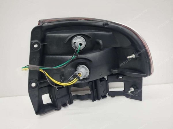 Toyota Corona Sol Dış Stop Lambası 81550-2B260 YS HP (FD110)