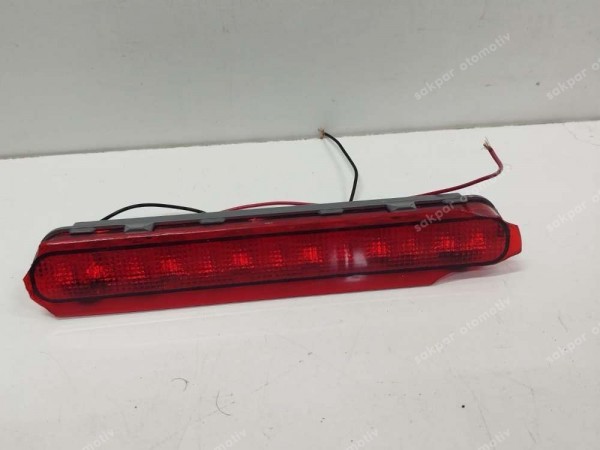 Toyota Hilux Bagaj Kapak 3. Stop Lambası 81570-0K010 YP HP (BA123)
