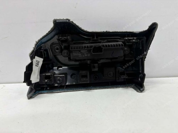 Renault Clio 5 Orta Konsol Kumanda Buton Grubu Orj. 252735260R SP (AF124)