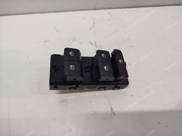 Hyundai Bayon İ20 Sol Cam Açma Kaldırma Düğmesi 93571-Q0211 SP YP (DE113)
