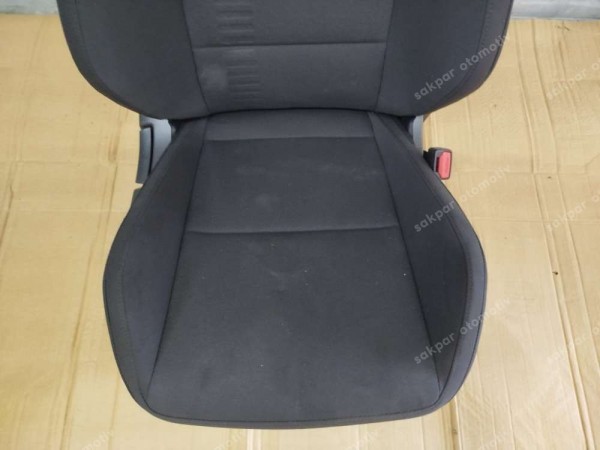 Hyundai Bayon Sağ Ön Koltuk (Airbagli) 88400-Q0100UFS 88200-Q0160UFS SP YP (DE140)