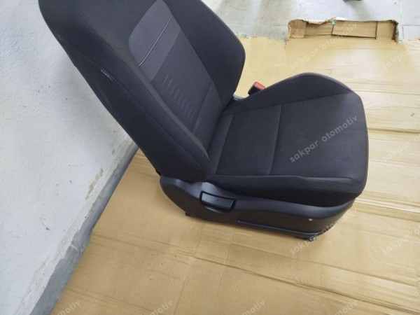 Hyundai Bayon Sağ Ön Koltuk (Airbagli) 88400-Q0100UFS 88200-Q0160UFS SP YP (DE140)