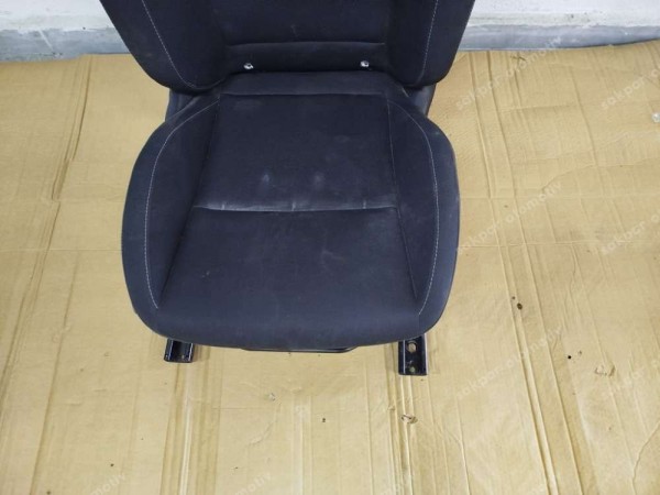 Renault Clio 5 Sağ Ön Koltuk (Airbagli) XXX757635897 SP (DE140)
