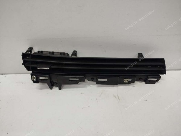Renault Clio 5 Orta Sağ Havalandırma Izgarası Difizörü 687504042R SP (DB1318)