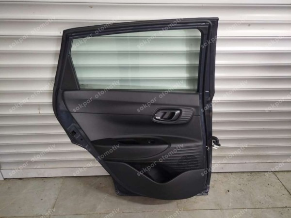 Hyundai Bayon Sol Arka Kapı Dolu 77003-Q0400 SP YP (BC110)