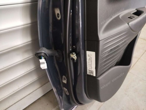 Hyundai Bayon Sağ Arka Kapı Dolu 77004-Q0400 SP YP (BA110)