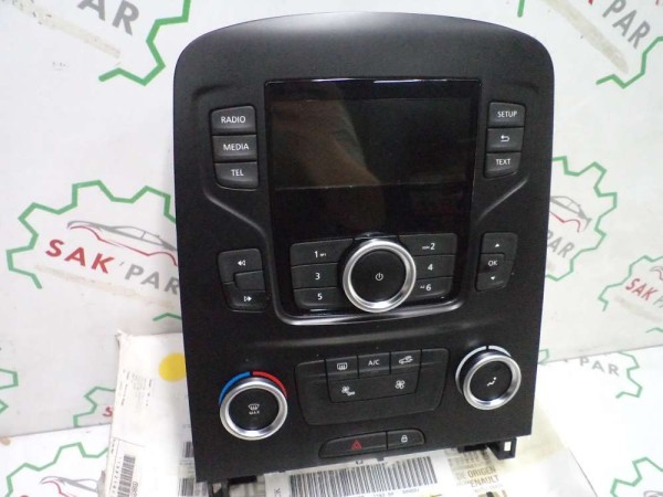 Renault Megane 4 Radio Teyp Klima Ekranı Orjinal Sıfır 280908720R YP (GI120)