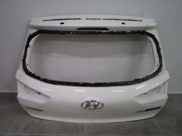 Hyundai İ20 Active Bagaj Kapağı Orjinal 73700-C8000 CP (AA110)