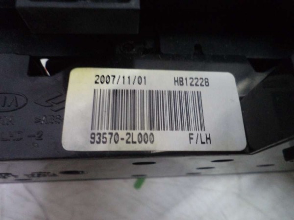 Hyundaı Elantra İ30 Cam Düğmesi Ve Çerçevesi CP 935702L000 935722L000 (AE128)