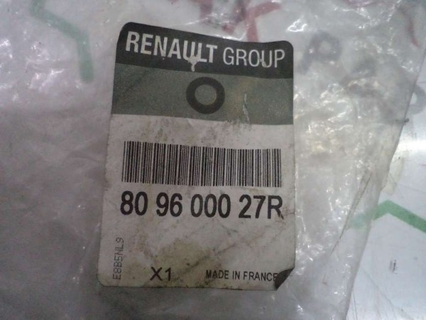 Renault Master 3 Sol Ön Cam Düğme Yuvası CP 809600027R (AE128)