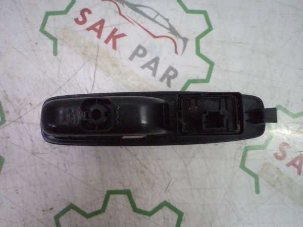 Renault Megane 3 Sağ Ön Kapı Cam Düğme Çerçevesi CP 809600750R  (AE128)