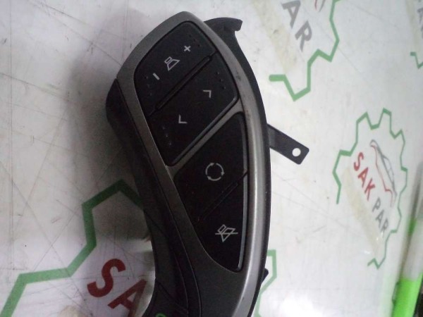 Hyundai İ30 Direksiyon Düğme Kumanda Grubu Svici Sol 96700-A6800 96700A6800RDR CP (EA125)