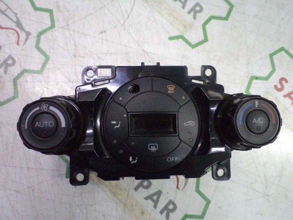 Ford Fiesta Digital Klima Kontrol Paneli Orj 8A6T-18C612-AM CP HP (AF127)