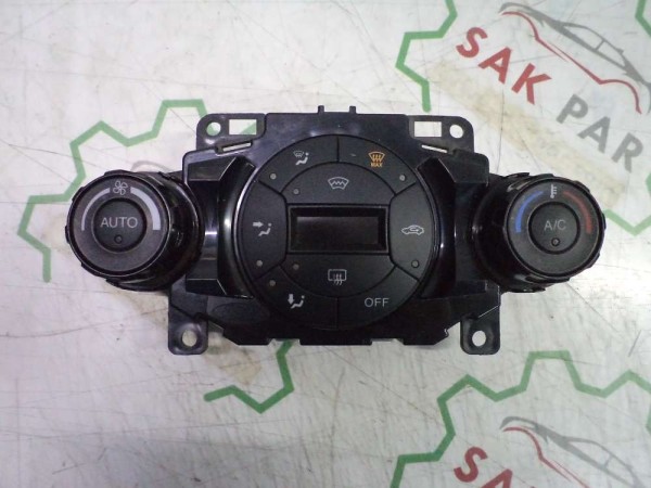 Ford Fiesta Digital Klima Kontrol Paneli Orj 8A6T-18C612-BA CP (AF127)