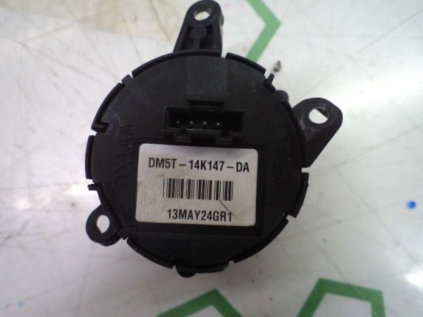 Ford Focus Direksiyon Kontrol Kumanda Ses Ve Telefon Düğmesi Orj DM5T-14K147-DA CP (AF122)