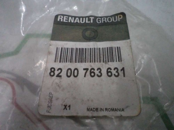 Dacia Sandero Ön Çeki Demir Kapağı Orjinal 8200763631 YP (AE139)