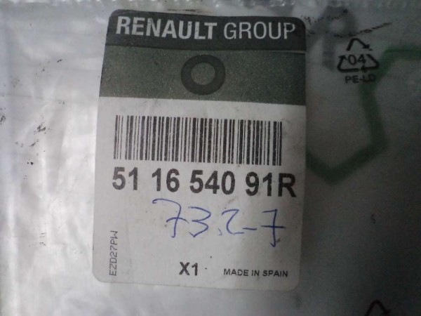 Renault Megane 3 Arka Tampon Çeki Demiri Kapağı Orjinal 511654091R YP (AE139)