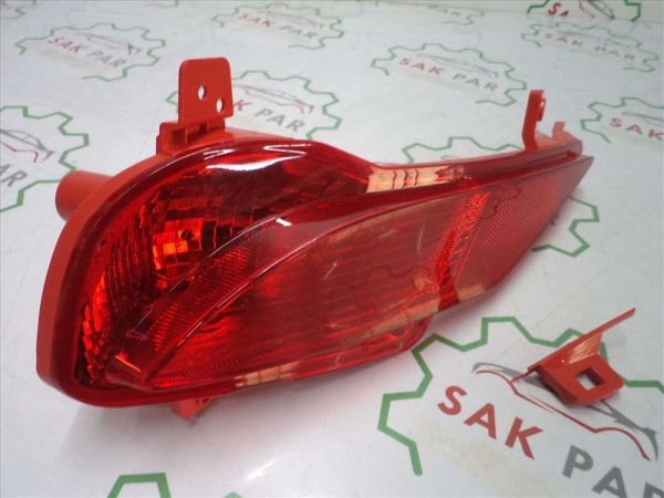 Hyundai İ20 Sol Arka Sis Farı Reflektör 92405-Q0000 (ayak kırık) HP CP (BA126)