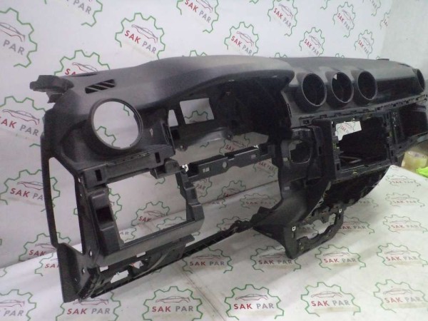 Dacia Duster Torpido Göğüs Orjinal 681000897R 278658823R CP (BB130)